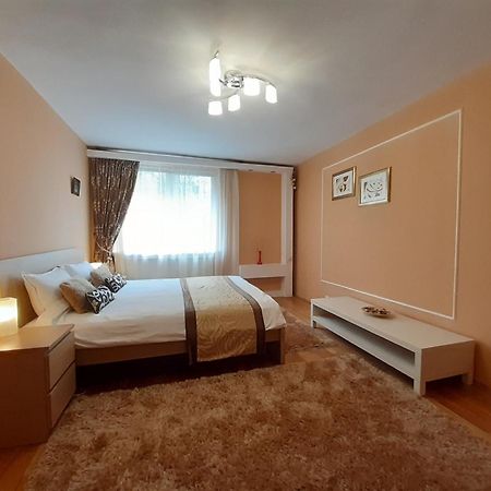 Apartament Central Piatra Neamţ Eksteriør bilde